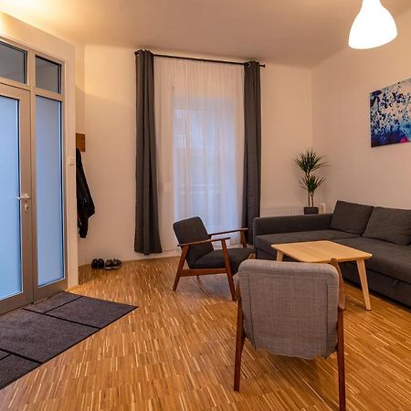Flataid Apartment Jakob-Redtenbacher-Gasse I Graz Buitenkant foto