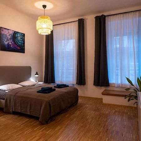 Flataid Apartment Jakob-Redtenbacher-Gasse I Graz Buitenkant foto